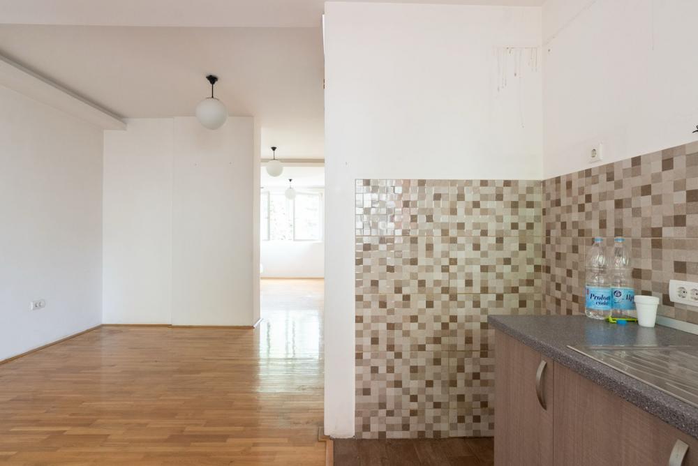 Stan na prodaju u Beogradu, Karaburma, cetvorosoban, 101m2, cena 250000 evra