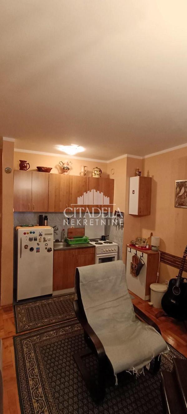 Stan na prodaju u Beogradu, Resnik, 29m2, cena 54000 evra