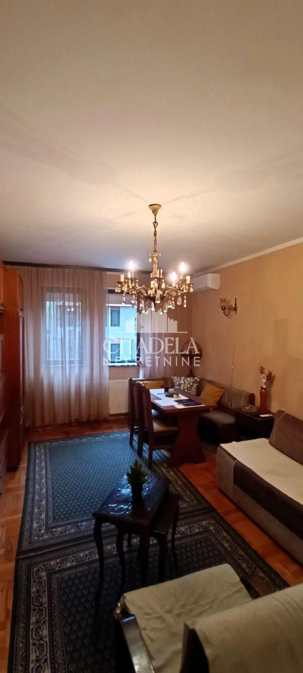 Stan na prodaju u Beogradu, Resnik, 29m2, cena 54000 evra