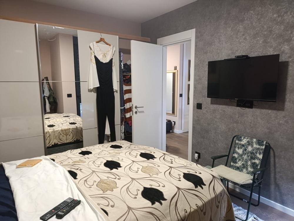 Stan na prodaju u Beogradu, Zemun, dvosoban, 49m2, cena 159250 evra