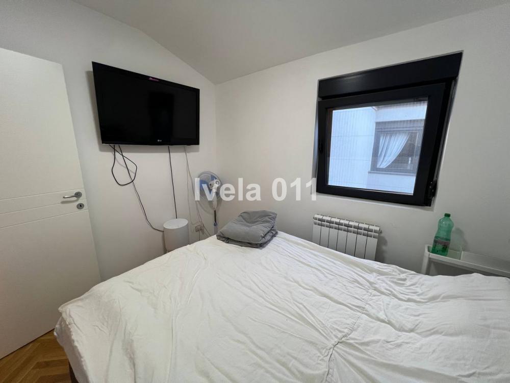 Stan na prodaju u Beogradu, Vojvode Stepe, dvoiposoban, 60m2, cena 182000 evra