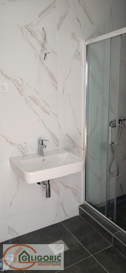 Stan na prodaju u Beogradu, Višnjička banja, dvosoban, 46m2, cena 149900 evra
