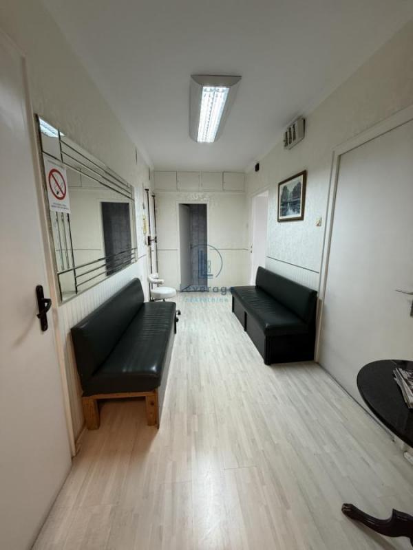 Stan na prodaju u Beogradu, Slavija, cetvorosoban, 103m2, cena 330000 evra