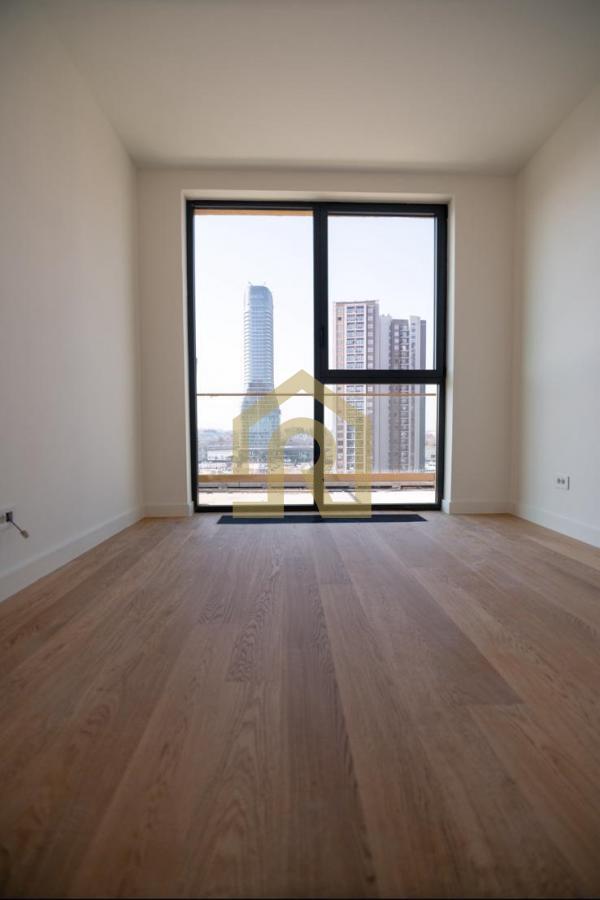 Stan na prodaju u Beogradu, Beograd na vodi, 276m2, cena 1045000 evra
