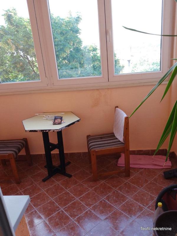 Stan na prodaju u Beogradu, Karaburma, jednosoban, 25m2, cena 67000 evra
