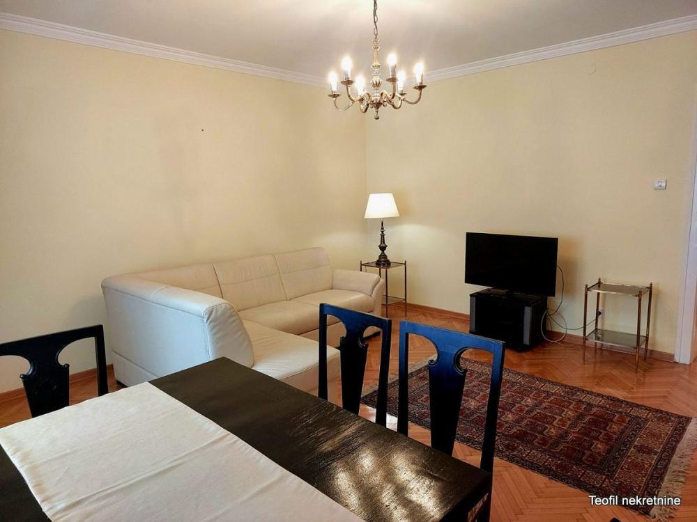 Stan na prodaju u Beogradu, Botanička bašta, trosoban, 82m2, cena 290000 evra