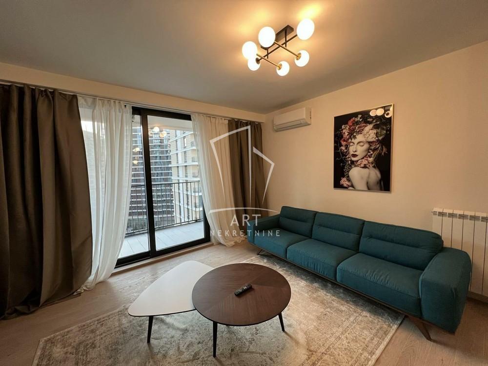 Stan na prodaju u Beogradu, Beograd na vodi, trosoban, 82m2, cena 380000 evra
