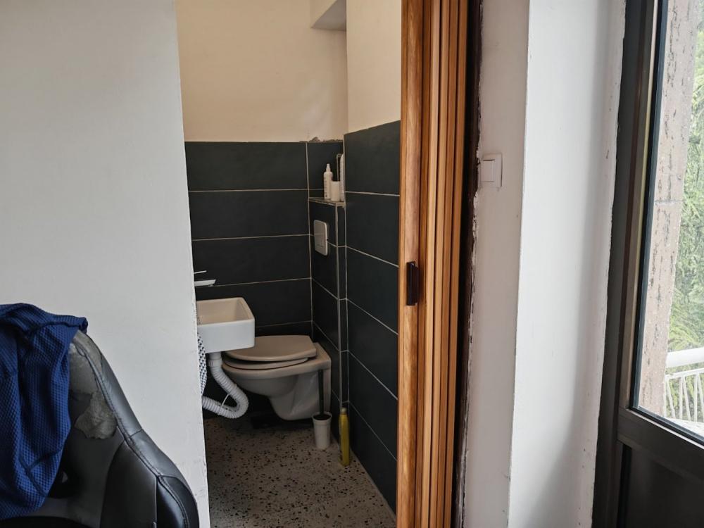 Stan na prodaju u Beogradu, Novi Beograd blok 8A (Paviljoni), trosoban, 75m2, cena 205000 evra