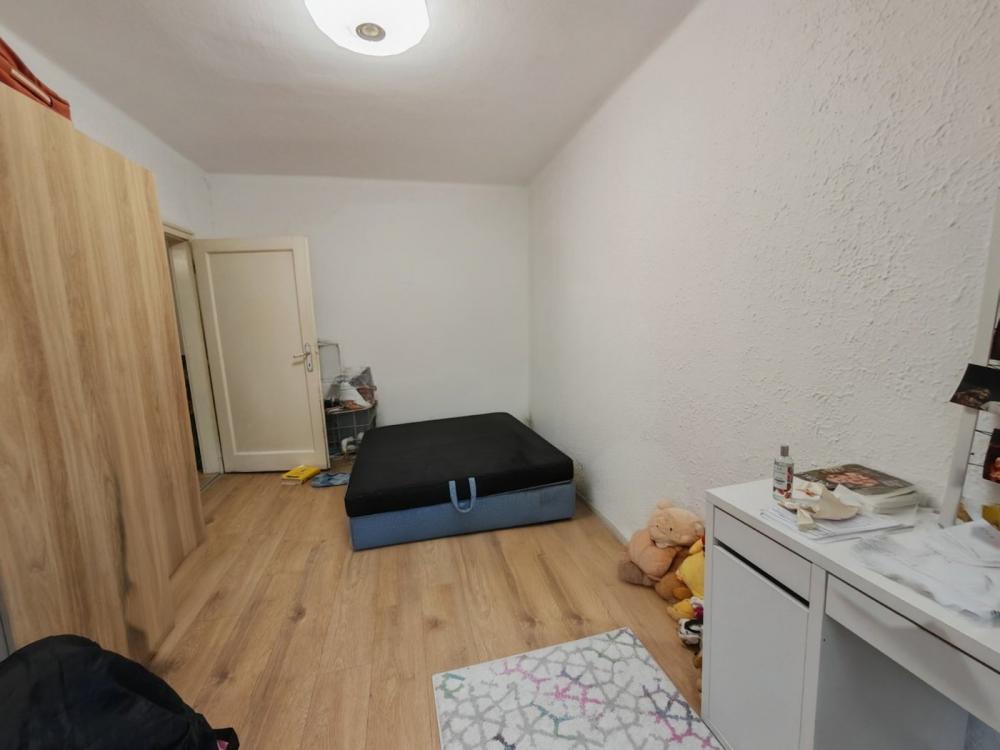 Stan na prodaju u Beogradu, Novi Beograd blok 8A (Paviljoni), trosoban, 75m2, cena 205000 evra