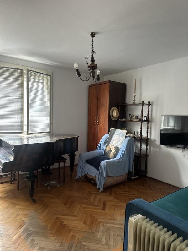 Stan na prodaju u Beogradu, Karaburma, dvoiposoban, 45m2, cena 143000 evra