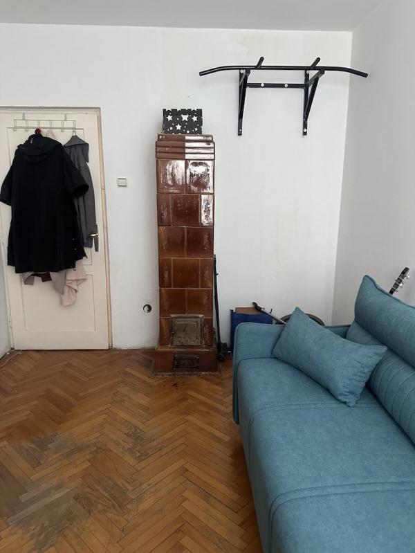Stan na prodaju u Beogradu, Karaburma, dvoiposoban, 45m2, cena 143000 evra