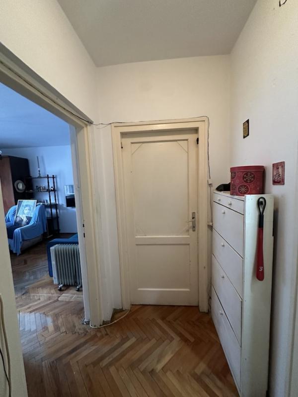 Stan na prodaju u Beogradu, Karaburma, dvoiposoban, 45m2, cena 143000 evra