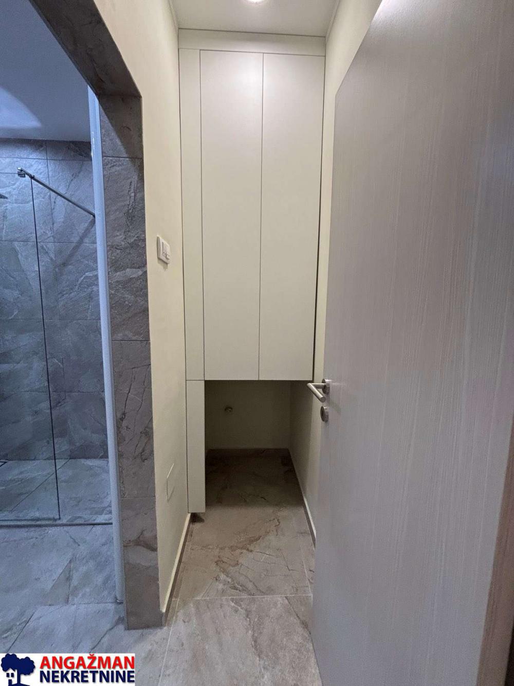 Stan na prodaju u Beogradu, Konjarnik, dvosoban, 67m2, cena 227000 evra