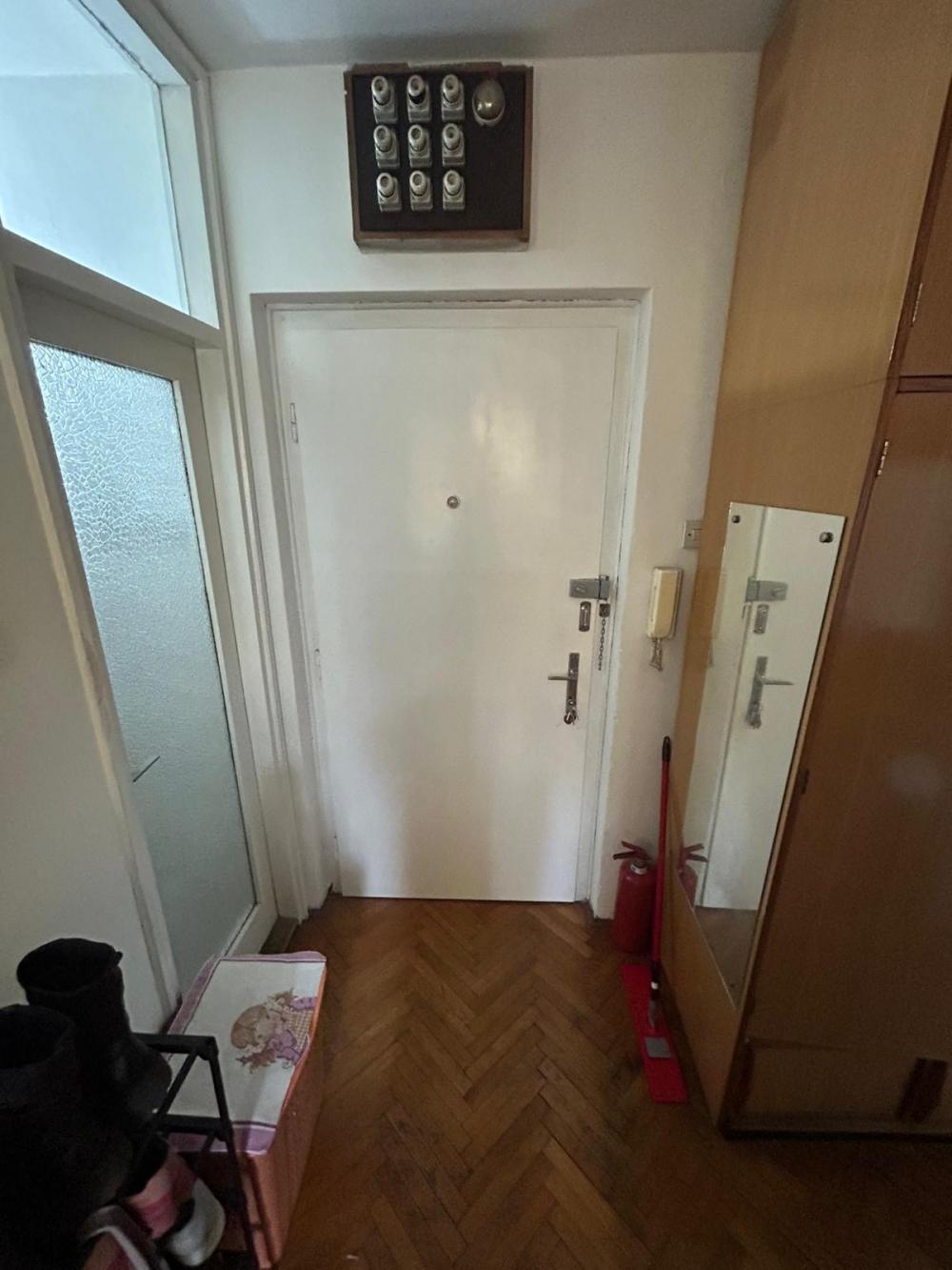 Stan na prodaju u Beogradu, Savski venac, 35m2, cena 167500 evra