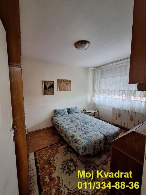 Stan na prodaju u Beogradu, Kalenić pijaca, dvosoban, 56m2, cena 235000 evra