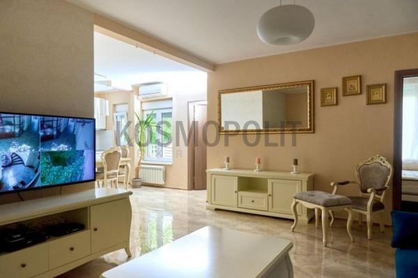 Stan na prodaju u Beogradu, Gundulićev venac, dvoiposoban, 52m2, cena 235000 evra