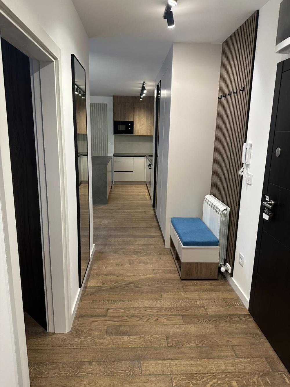 Stan na prodaju u Beogradu, Crveni Krst, dvoiposoban, 62m2, cena 279000 evra