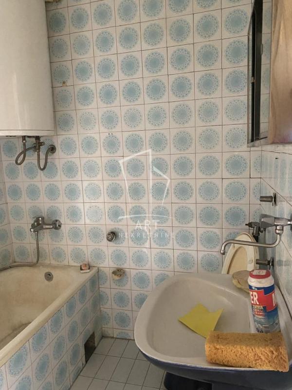 Stan na prodaju u Beogradu, Kanarevo brdo, dvoiposoban, 59m2, cena 140000 evra
