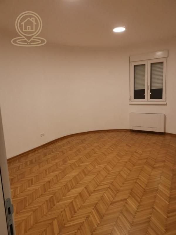 Stan na prodaju u Beogradu, Lion, cetvorosoban, 114m2, cena 550000 evra