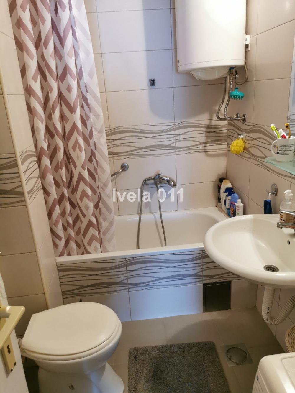 Stan na prodaju u Beogradu, Palilula, trosoban, 77m2, cena 125000 evra