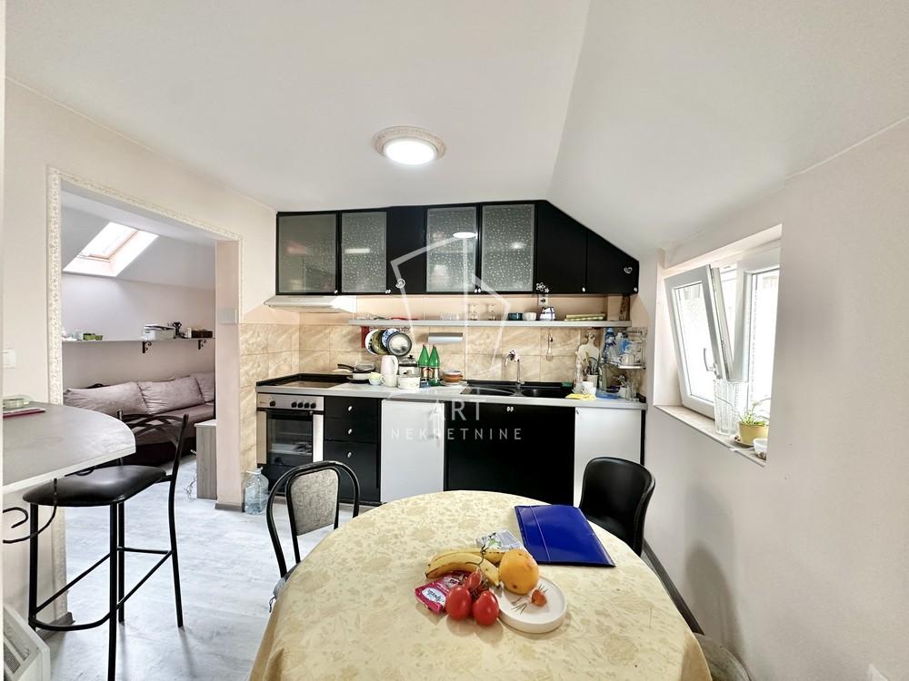 Stan na prodaju u Beogradu, Vračar (Hram), jednoiposoban, 33m2, cena 155000 evra