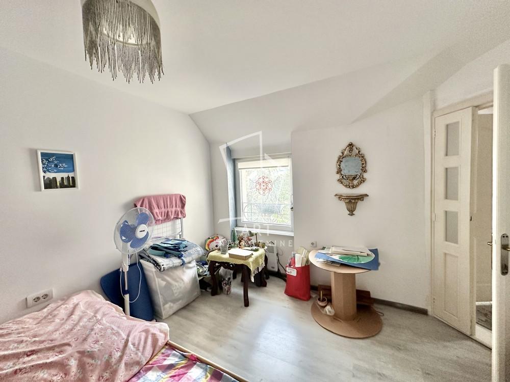 Stan na prodaju u Beogradu, Vračar (Hram), jednoiposoban, 33m2, cena 155000 evra