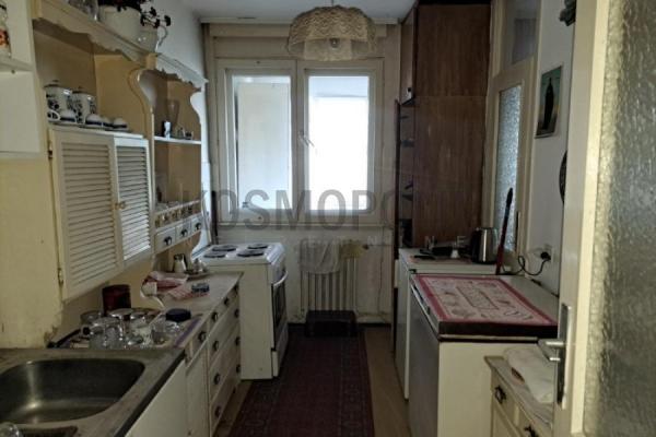 Stan na prodaju u Beogradu, Braće Jerković, troiposoban, 97m2, cena 240000 evra