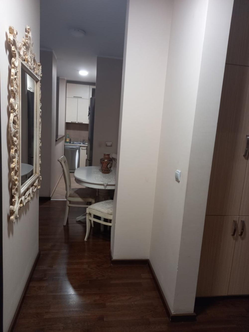 Stan na prodaju u Beogradu, Mirijevo, dvoiposoban, 66m2, cena 190000 evra