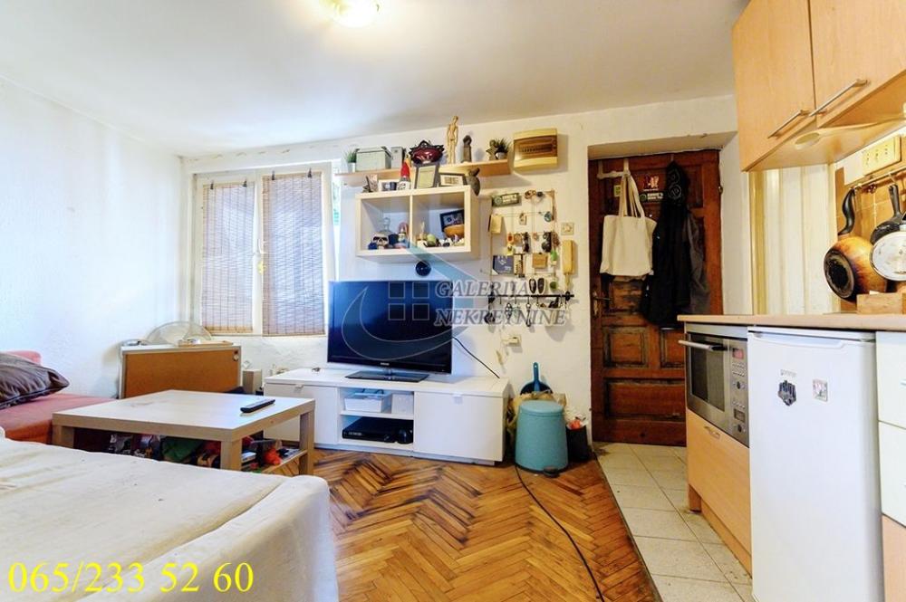 Stan na prodaju u Beogradu, Lion, jednoiposoban, 28m2, cena 119000 evra