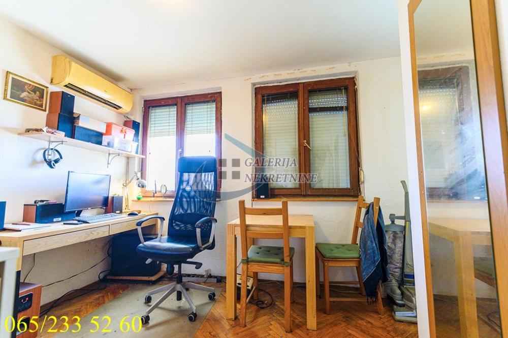 Stan na prodaju u Beogradu, Lion, jednoiposoban, 28m2, cena 119000 evra