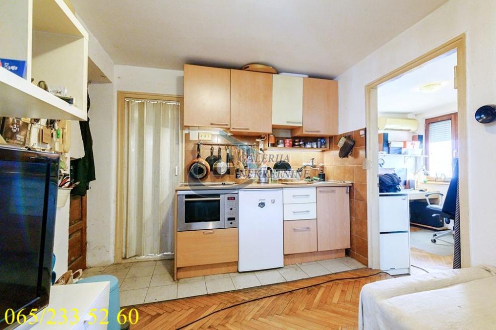Stan na prodaju u Beogradu, Lion, jednoiposoban, 28m2, cena 119000 evra