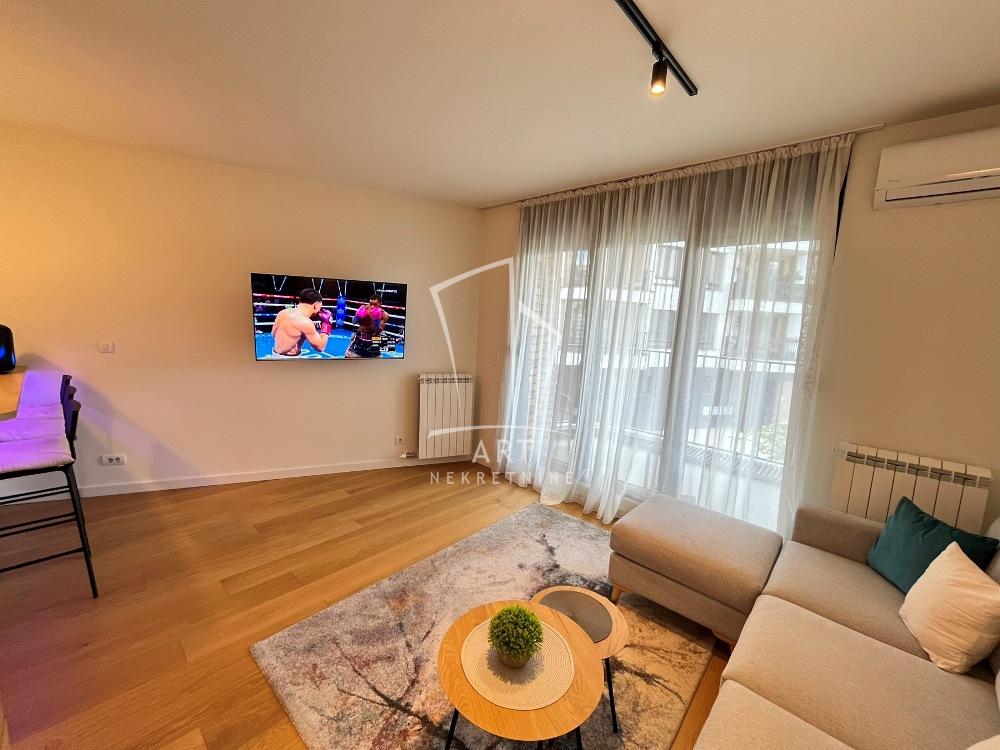 Stan na prodaju u Beogradu, Novi Beograd, dvosoban, 51m2, cena 208000 evra