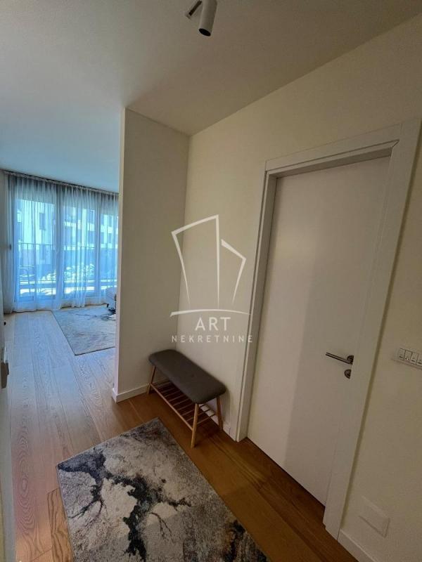Stan na prodaju u Beogradu, Novi Beograd, dvosoban, 51m2, cena 208000 evra