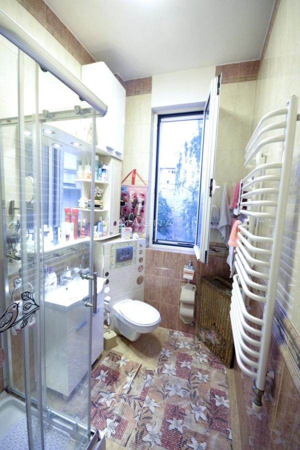 Stan na prodaju u Beogradu, Knez Mihailova, dvosoban, 47m2, cena 285000 evra