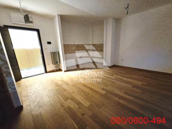 Stan na prodaju u Beogradu, Voždovac, trosoban, 69m2, cena 230000 evra