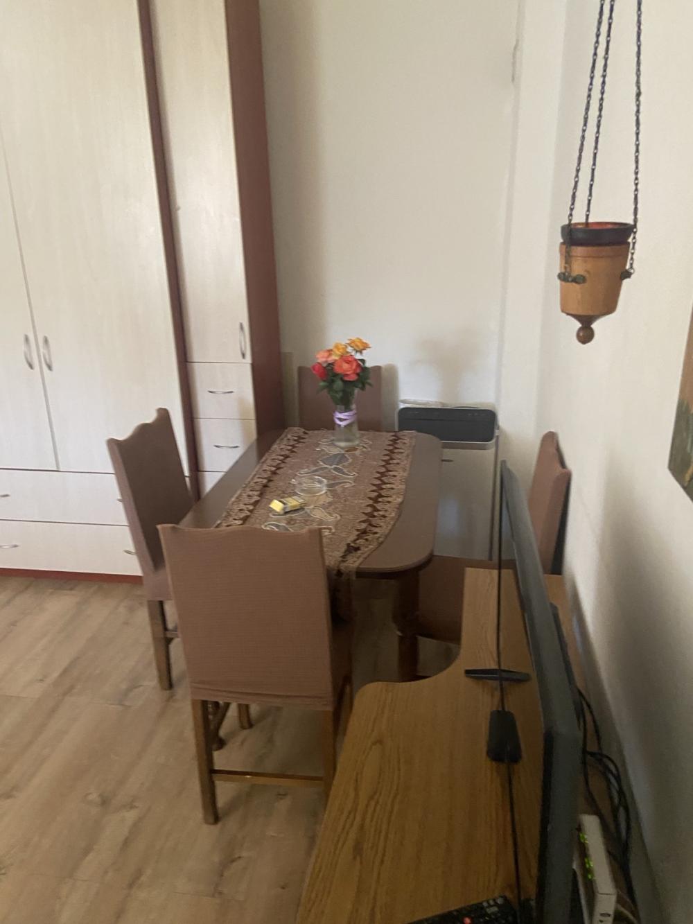 Stan na prodaju u Beogradu, Zemun polje, jednoiposoban, 40m2, cena 69000 evra