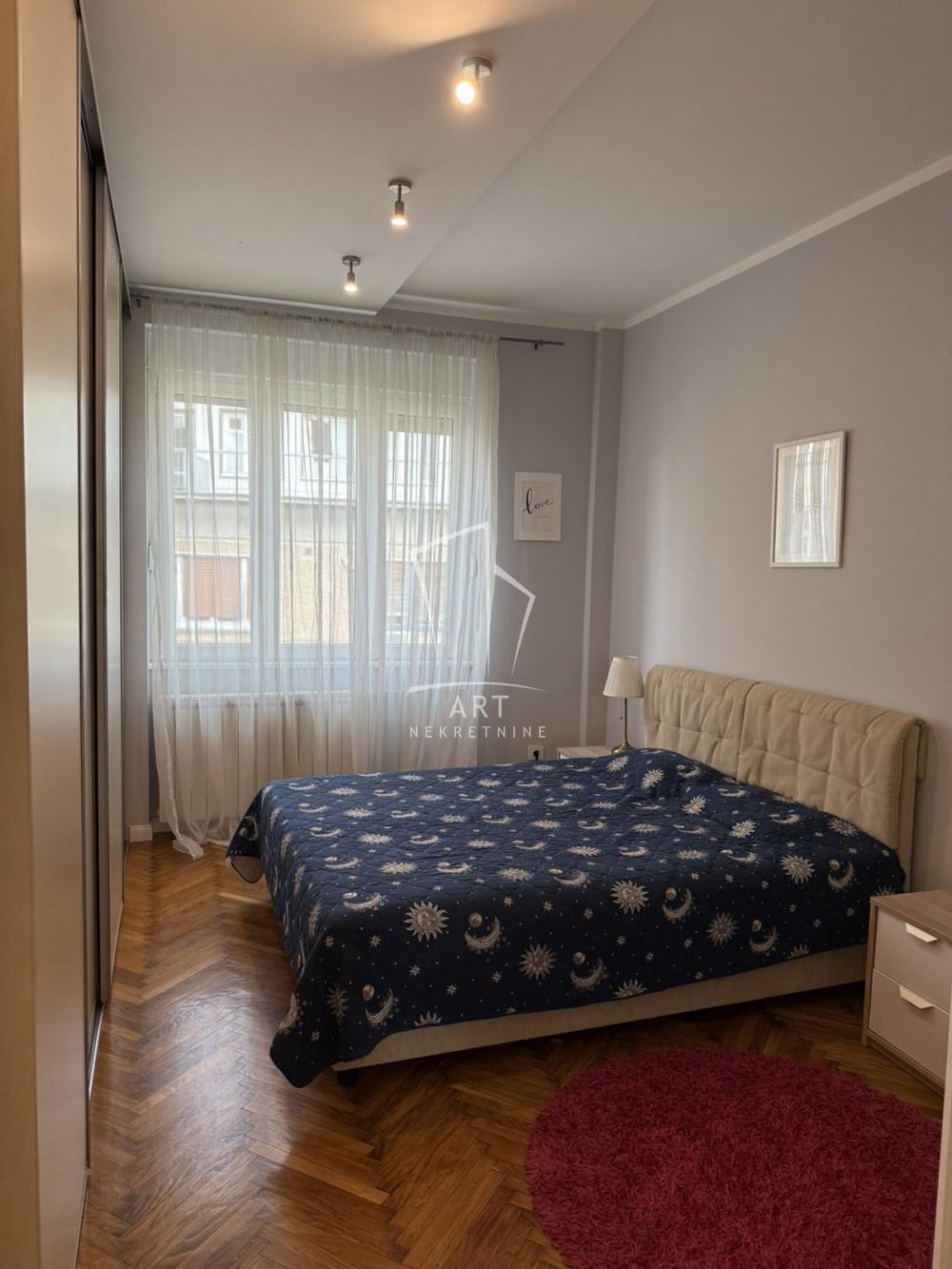 Stan na prodaju u Beogradu, Gornji Dorćol, trosoban, 72m2, cena 341500 evra