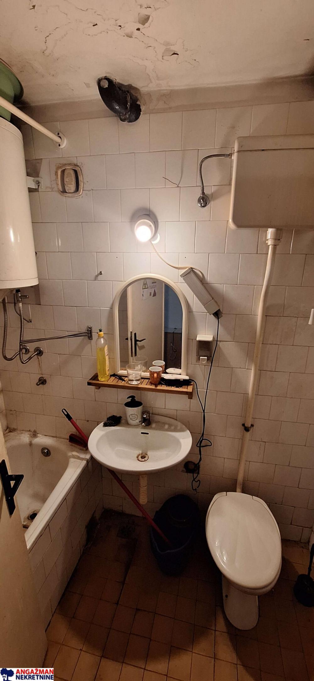 Stan na prodaju u Beogradu, Novi Beograd blok 62, jednosoban, 41m2, cena 110000 evra