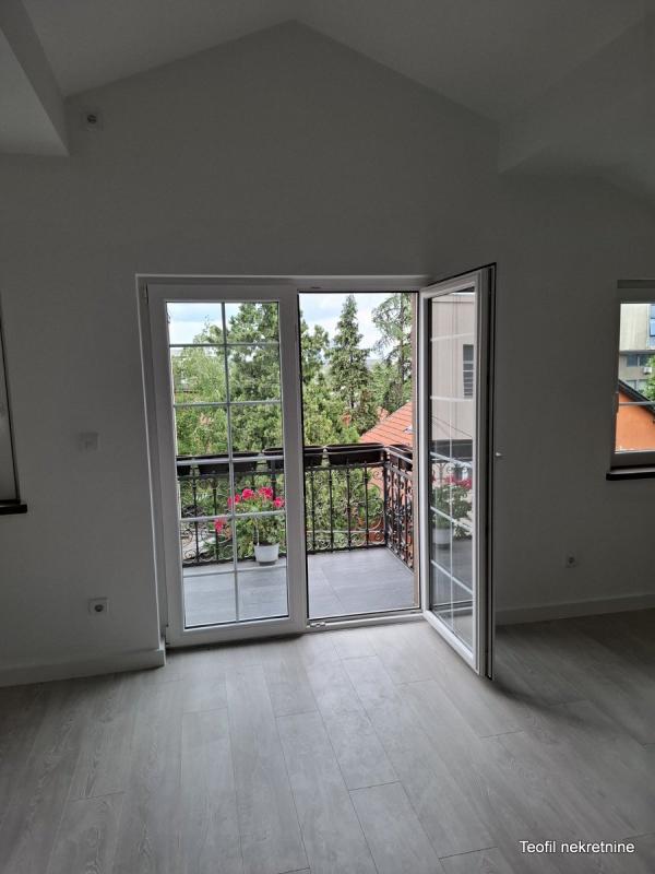 Stan na prodaju u Beogradu, Senjak, dvosoban, 70m2, cena 210000 evra