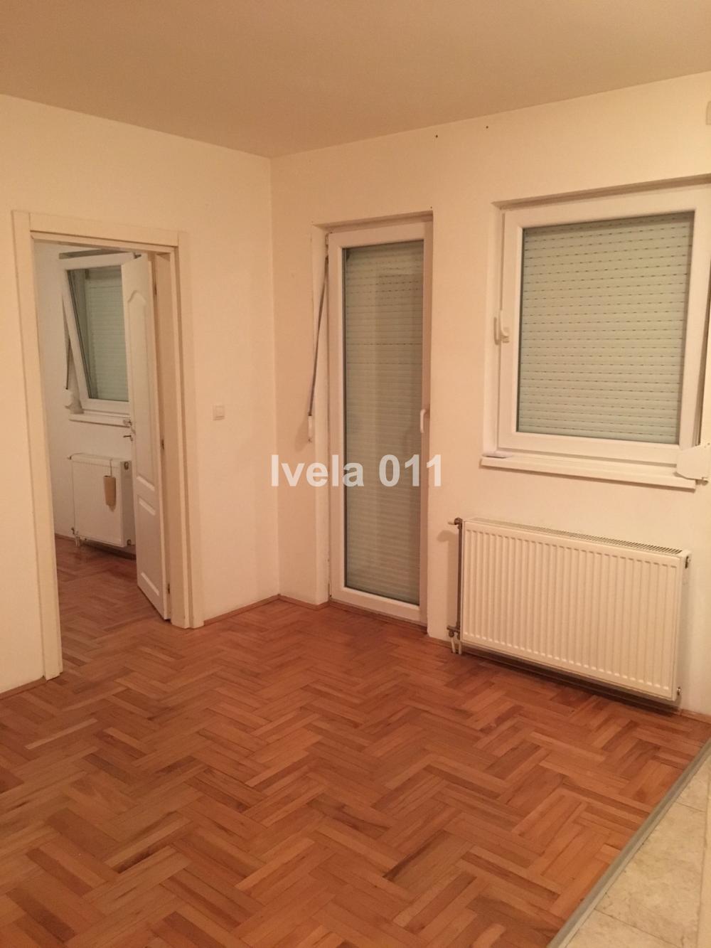 Stan na prodaju u Beogradu, Čukarica, jednoiposoban, 30m2, cena 81000 evra