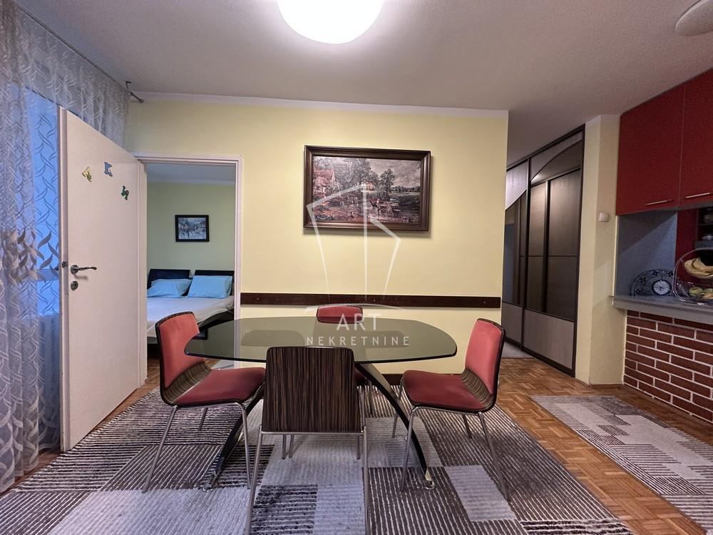 Stan na prodaju u Beogradu, Mirijevo, trosoban, 84m2, cena 210000 evra