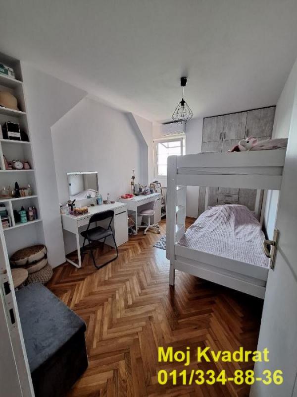 Stan na prodaju u Beogradu, Banovo brdo, dvosoban, 57m2, cena 162000 evra