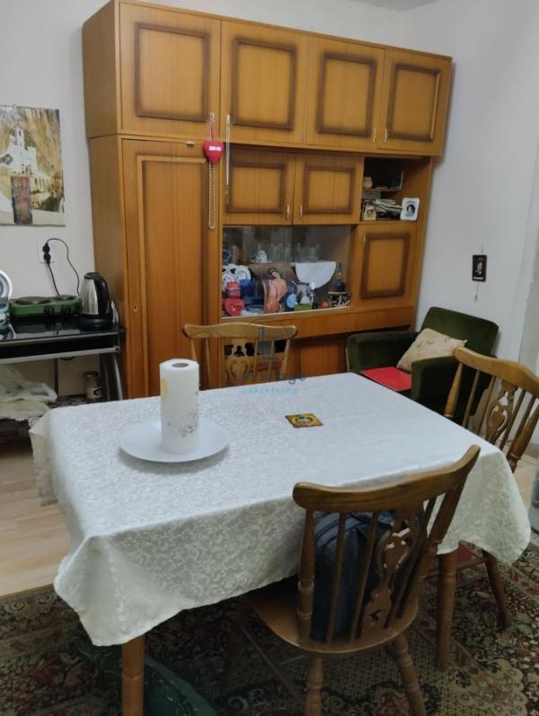 Stan na prodaju u Beogradu, Dedinje, jednoiposoban, 35m2, cena 65000 evra