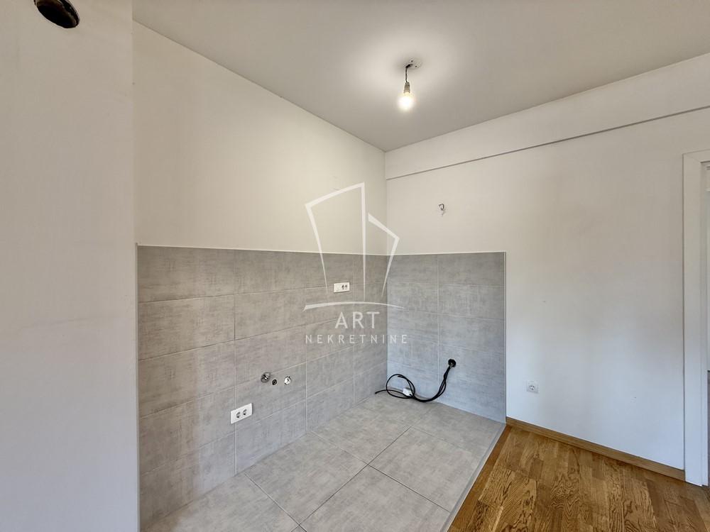 Stan na prodaju u Beogradu, Palilula, dvoiposoban, 62m2, cena 230000 evra