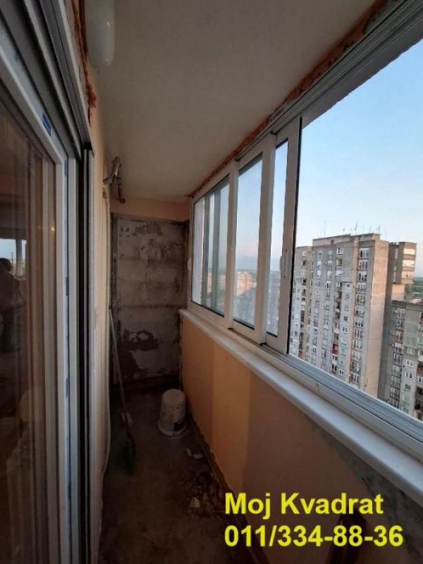 Stan na prodaju u Beogradu, Novi Beograd blok 61, cetvorosoban, 96m2, cena 220000 evra