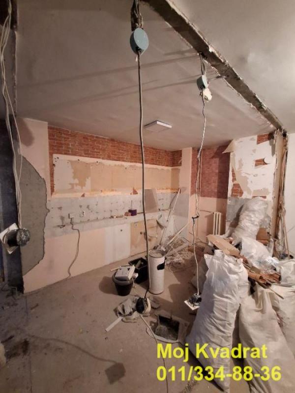 Stan na prodaju u Beogradu, Novi Beograd blok 61, cetvorosoban, 96m2, cena 220000 evra