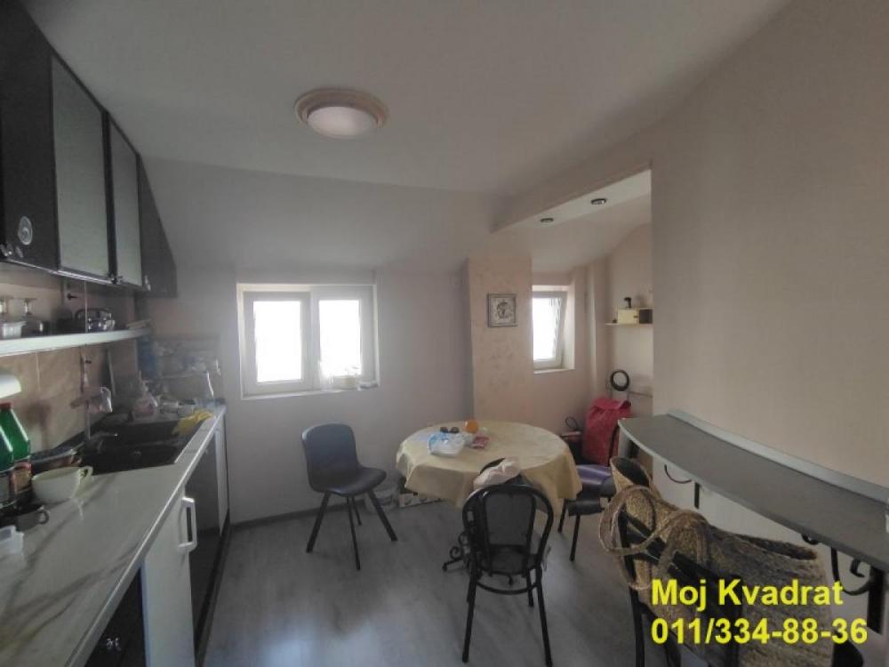 Stan na prodaju u Beogradu, Vračar (Hram), jednoiposoban, 33m2, cena 155000 evra