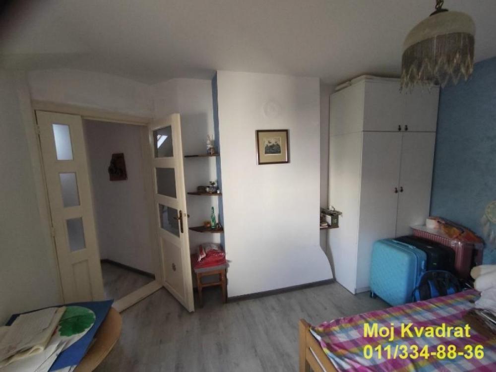 Stan na prodaju u Beogradu, Vračar (Hram), jednoiposoban, 33m2, cena 155000 evra