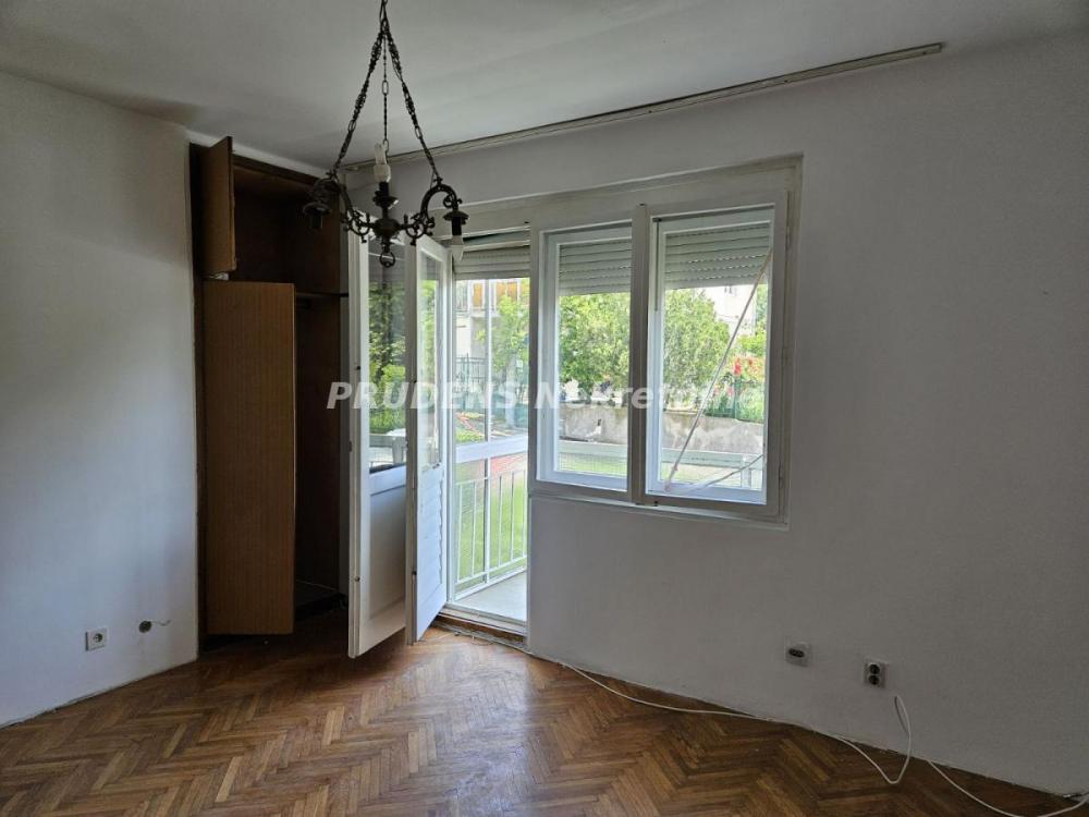 Stan na prodaju u Beogradu, Mirijevo, trosoban, 57m2, cena 99000 evra