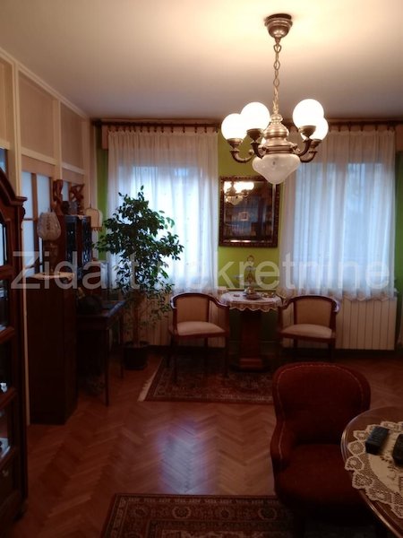 Stan na prodaju u Beogradu, Čukarica, trosoban, 84m2, cena 260000 evra